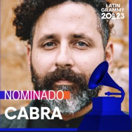 Eduardo Cabra Productor del Año y Mejor Álbum Alternativo