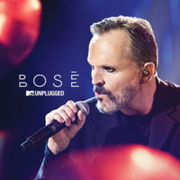 MIGUEL BOSÉ Nominado al Latin Grammy por su álbum Bosé