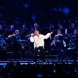 Ricky Martin vuelve a su tierra con espectáculo sinfónico