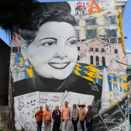 Rinden homenaje a Myrta Silva en Arecibo